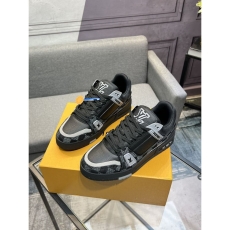 Louis Vuitton Trainer Sneaker